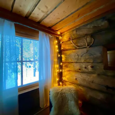 Lapland Ski-in - Lapland - Sauna, National Park, Slopes, Trails, Just Steps From Local Amenities, Yet Peaceful *